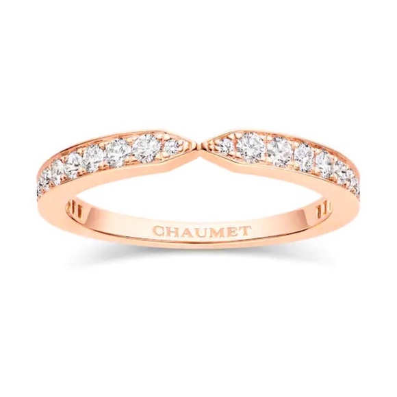 Chaumet Jewelry - TRIOMPHE DE CHAUMET WEDDING BAND
Rose gold, diamonds, 2.5 mm